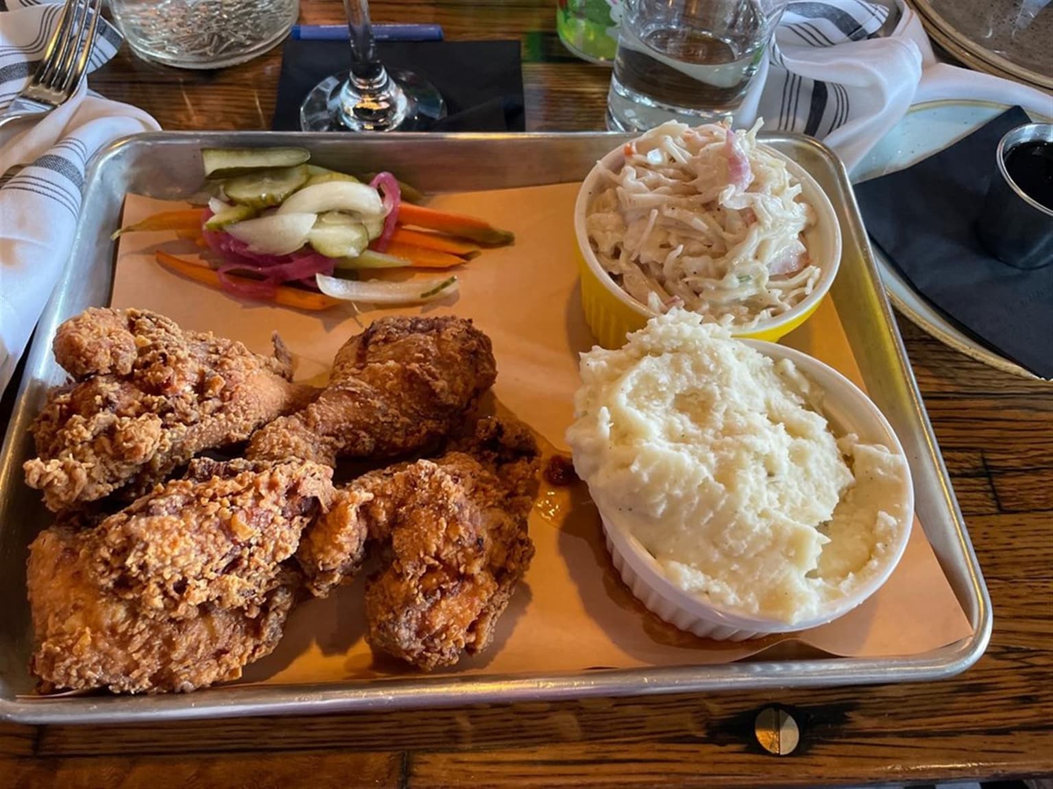 Lucy's American Tavern