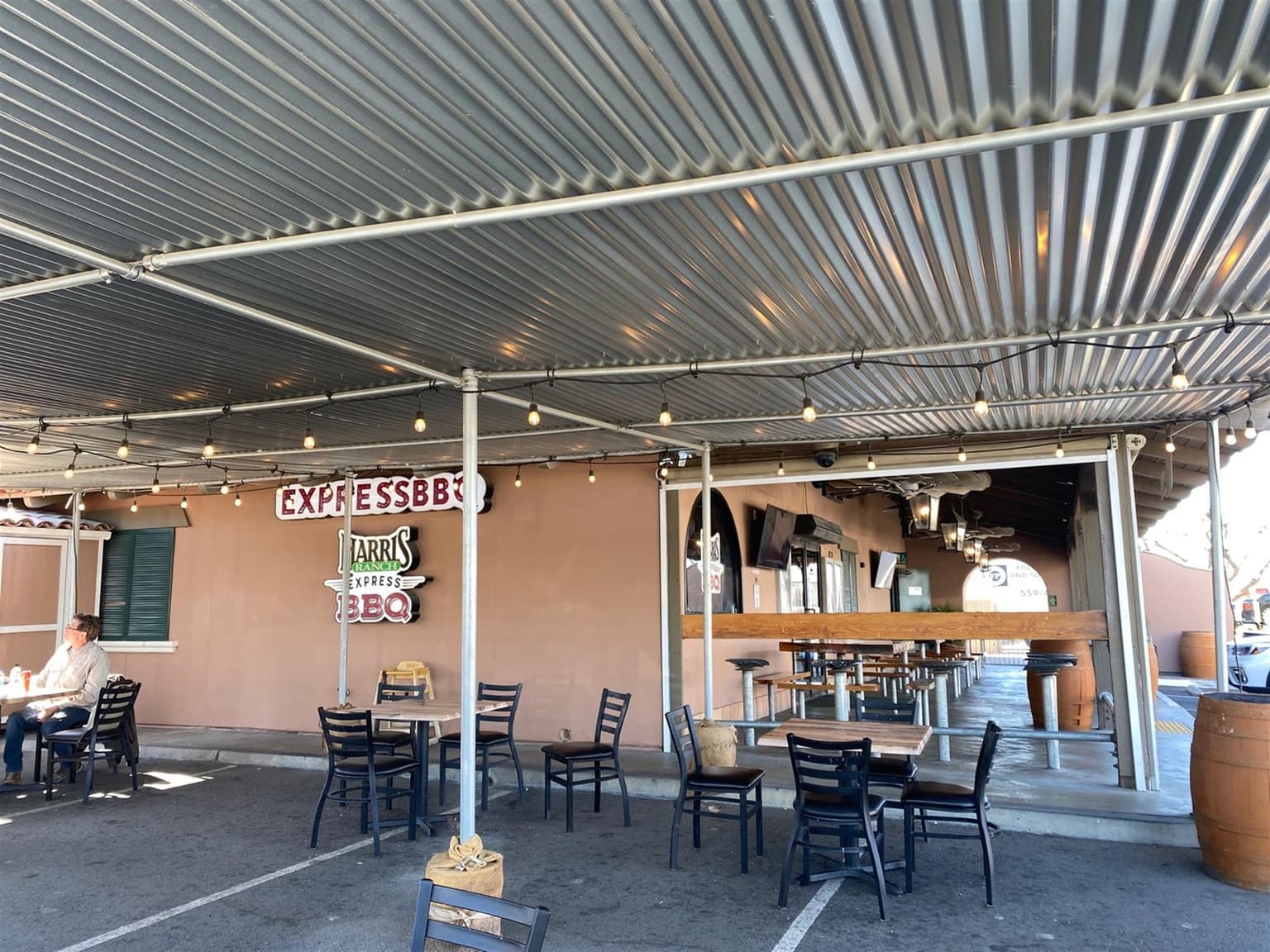 Harris Ranch Express BBQ