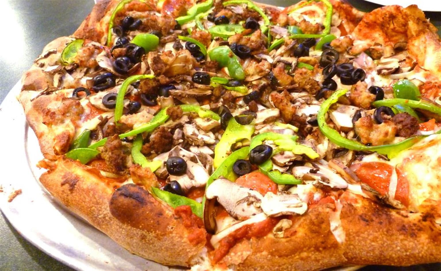 Firehouse Pizza Restaurant