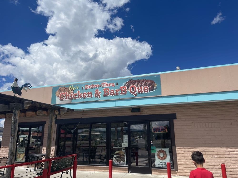 Mel’s Drive Thru Chicken and BBQ Avatar