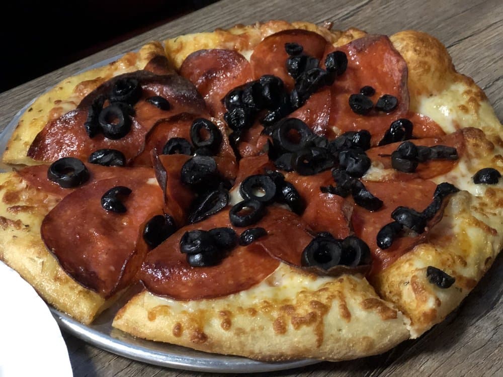 Long Hollow Pizza & Pub