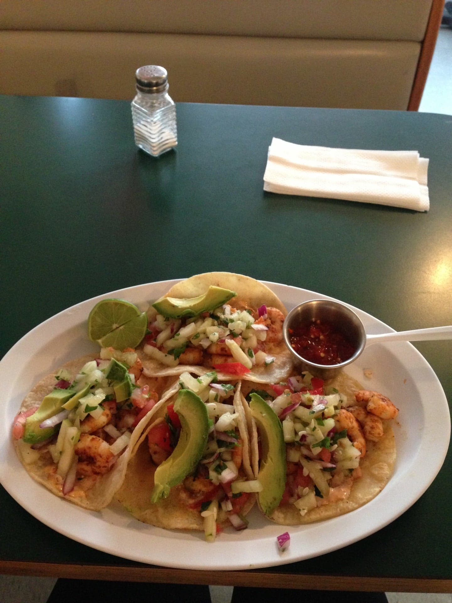 Mariscos Frescos Estilo Mazatlan Y Tacos