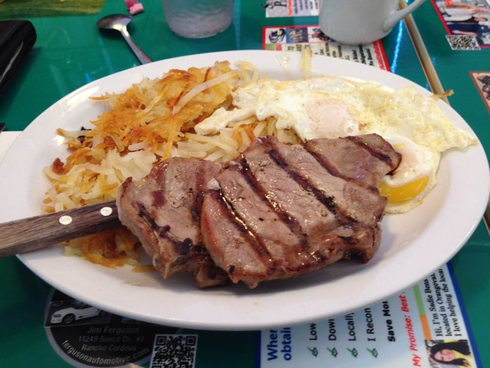 Annie's Breakfast & Steaks