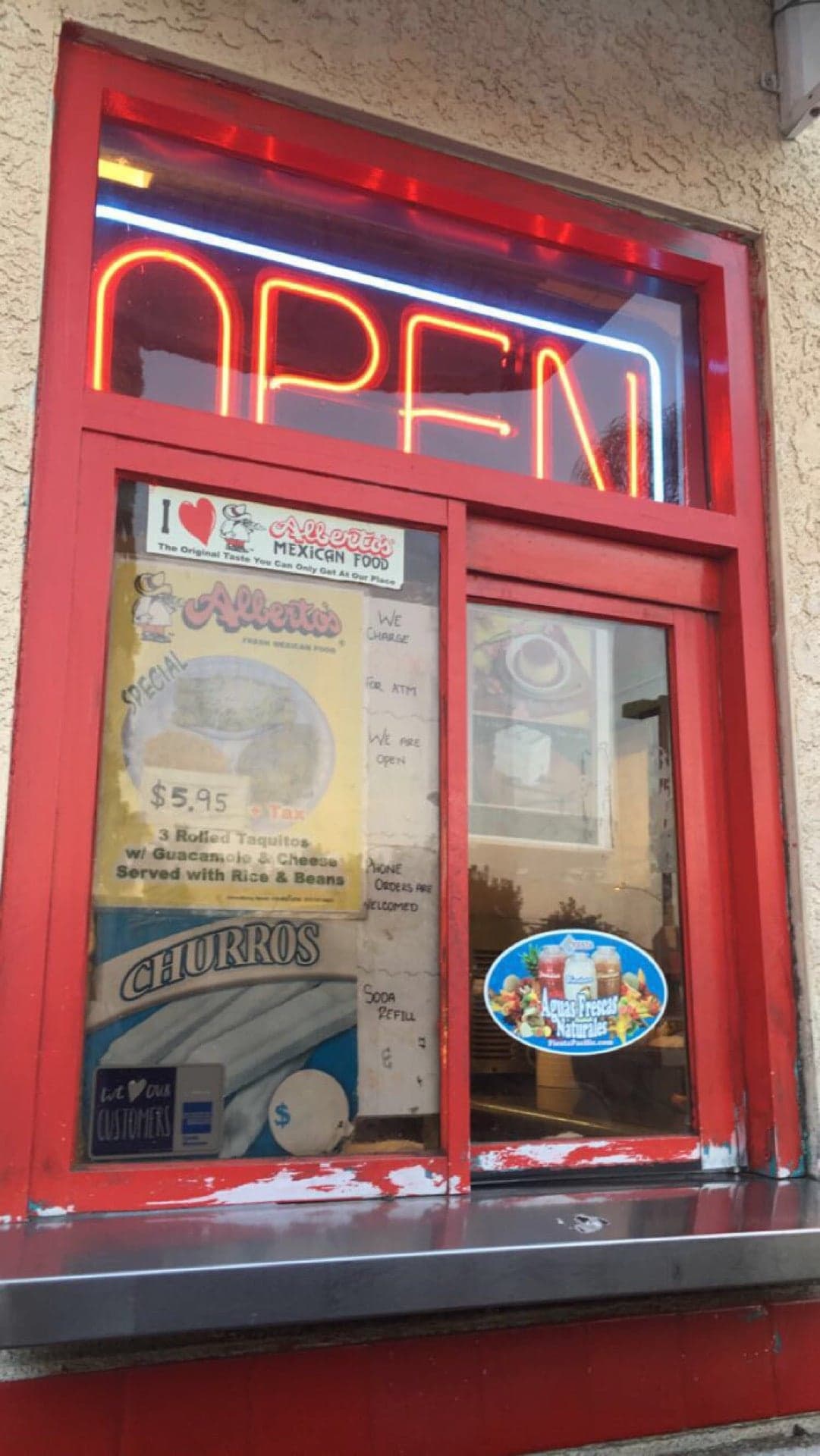 Alberto's Mexican Food