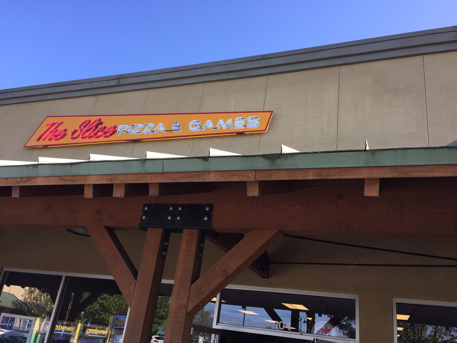 The Slice Pizza & Games