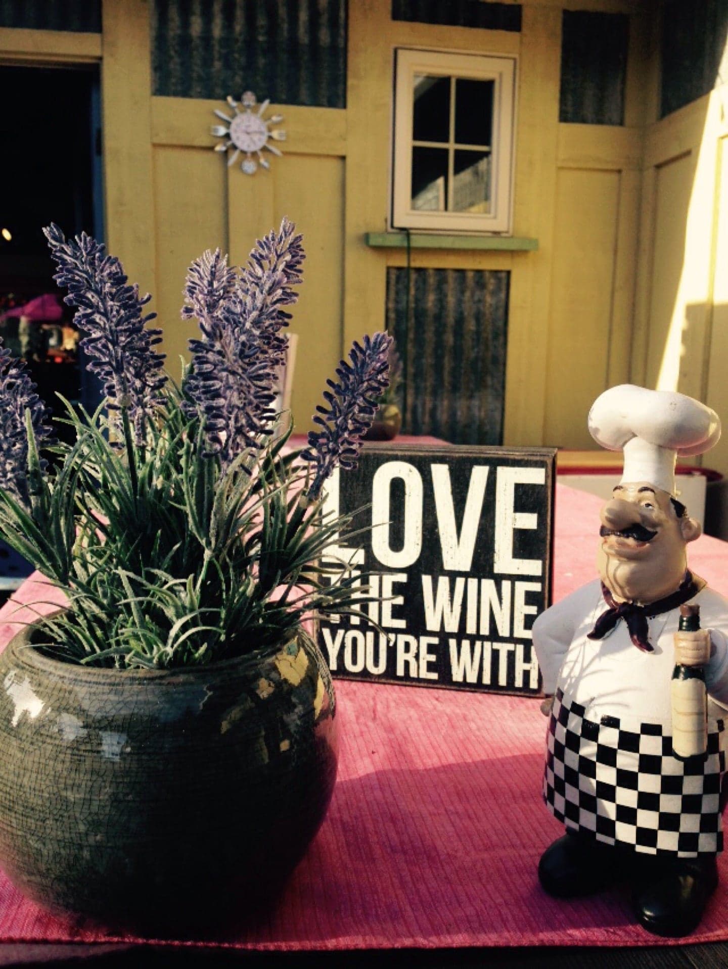 Twin Coyotes Winery and Tasting Room