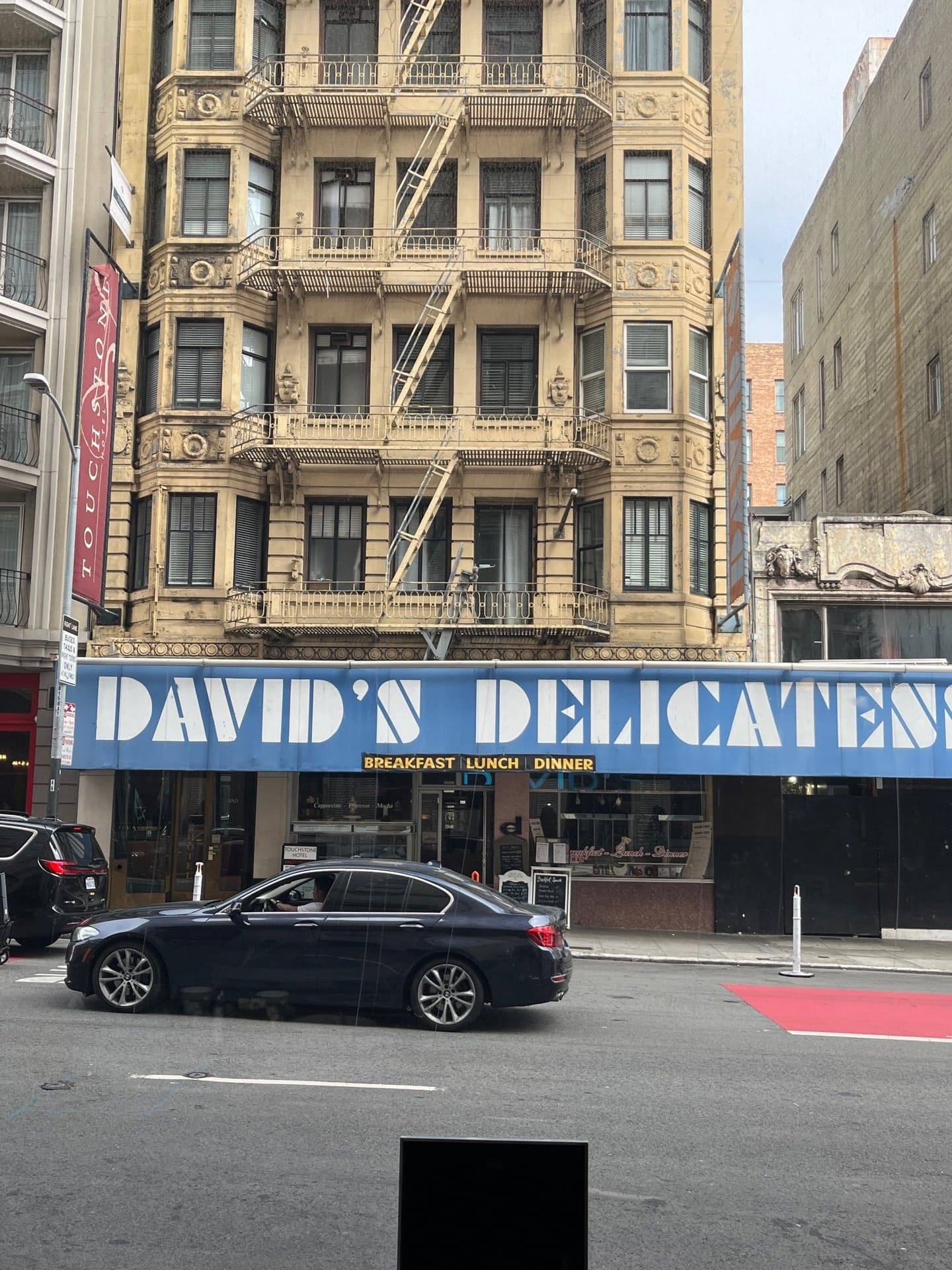David's Delicatessen & Restaurant