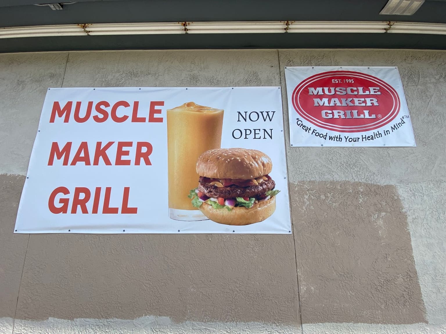 Muscle Maker Grill