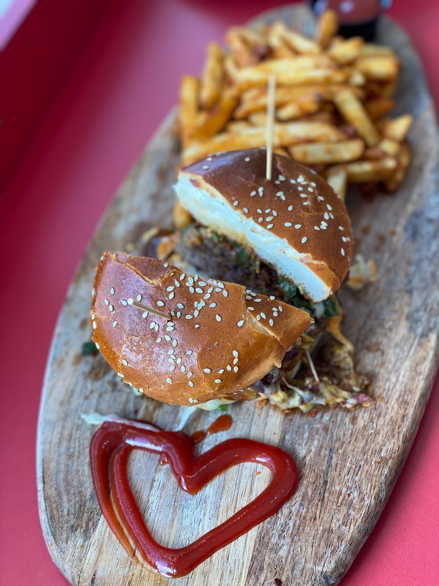 fd253643-85c9-4d7e-87f4-17934bf5a812