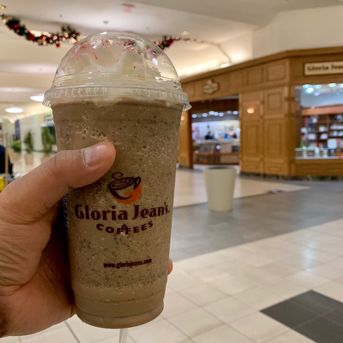 ffb23574-efd9-4937-9c2a-1ffc28eb18e6