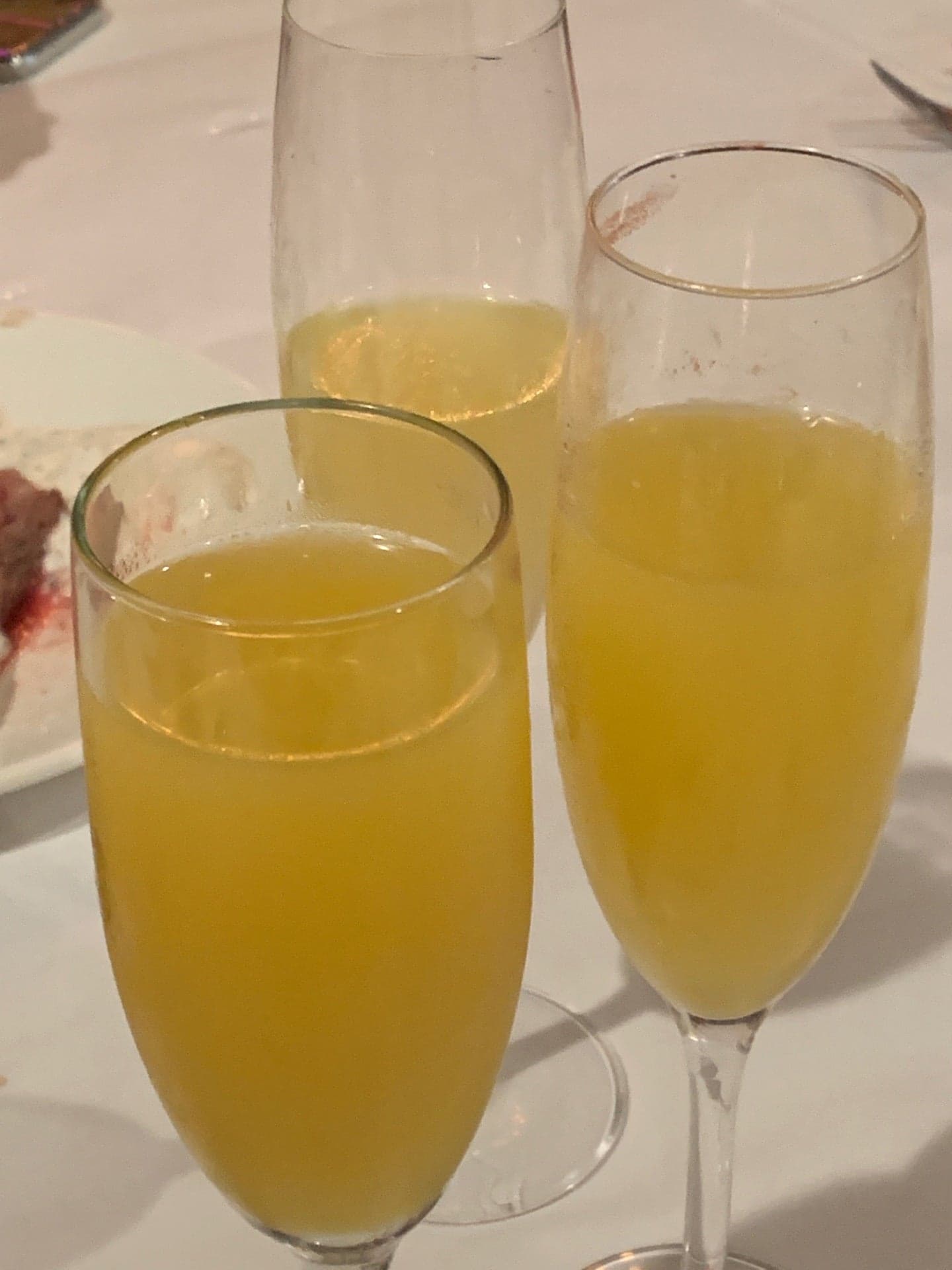 8d5805f1-0e70-46a9-b206-9cf9049e4370