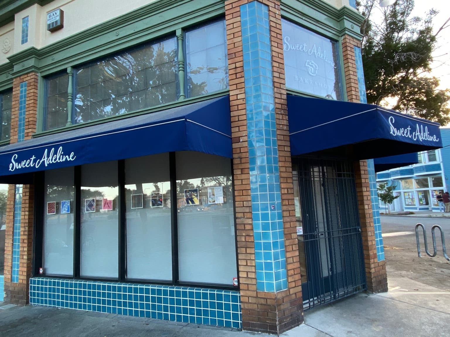 ad9746b8-05df-4a63-bafd-d9a962ee37cd