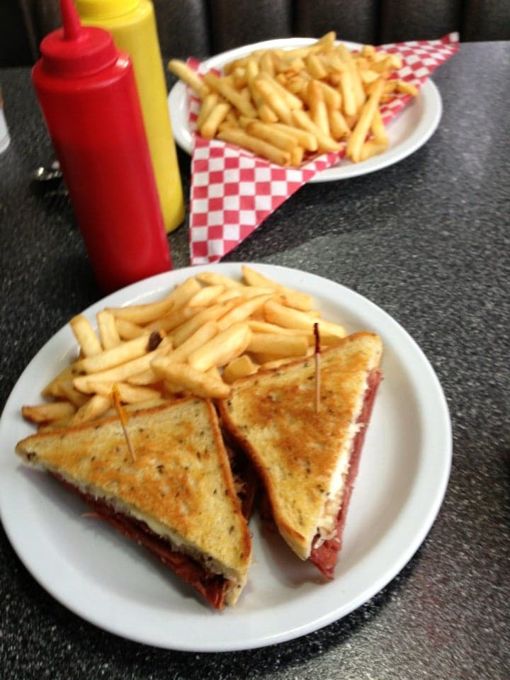 8e254899-f8e8-4725-8a47-ef9e32477f43