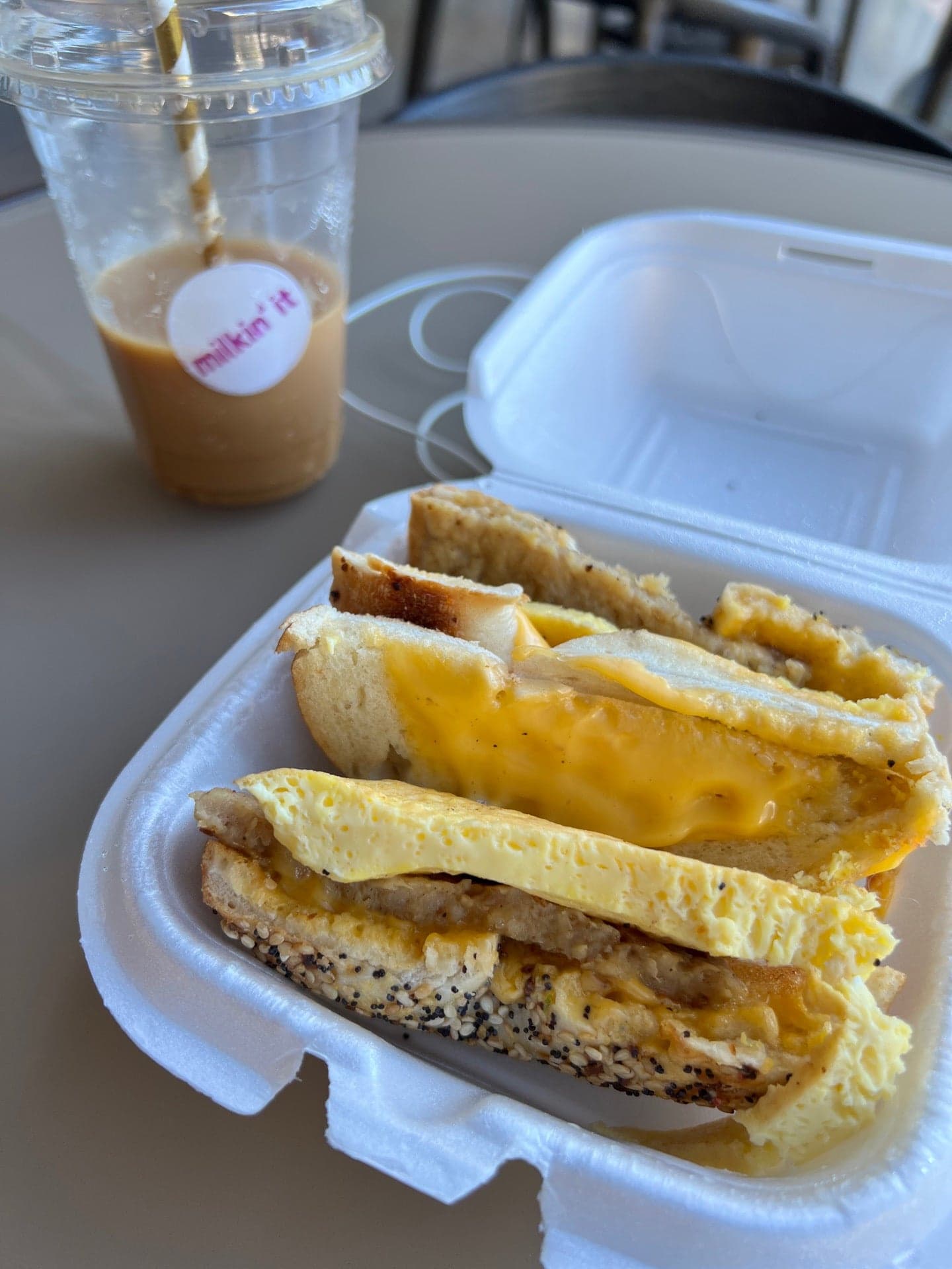 af3f5b18-7a59-451a-86d1-928757ffc956