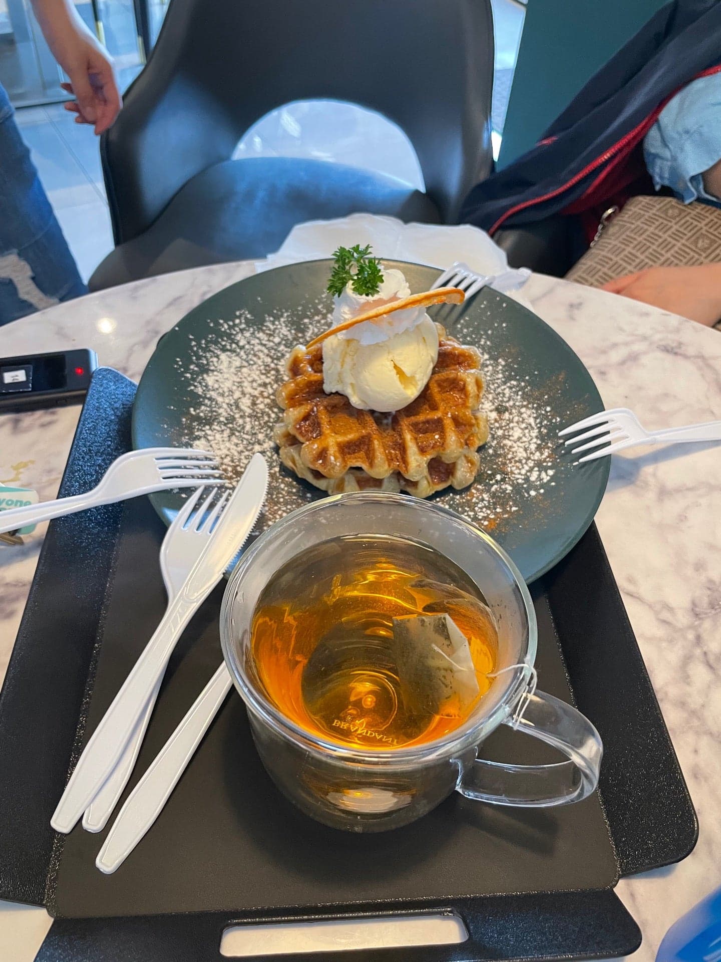 7e9eb84f-ba7b-46d3-a6a7-014b32a01575