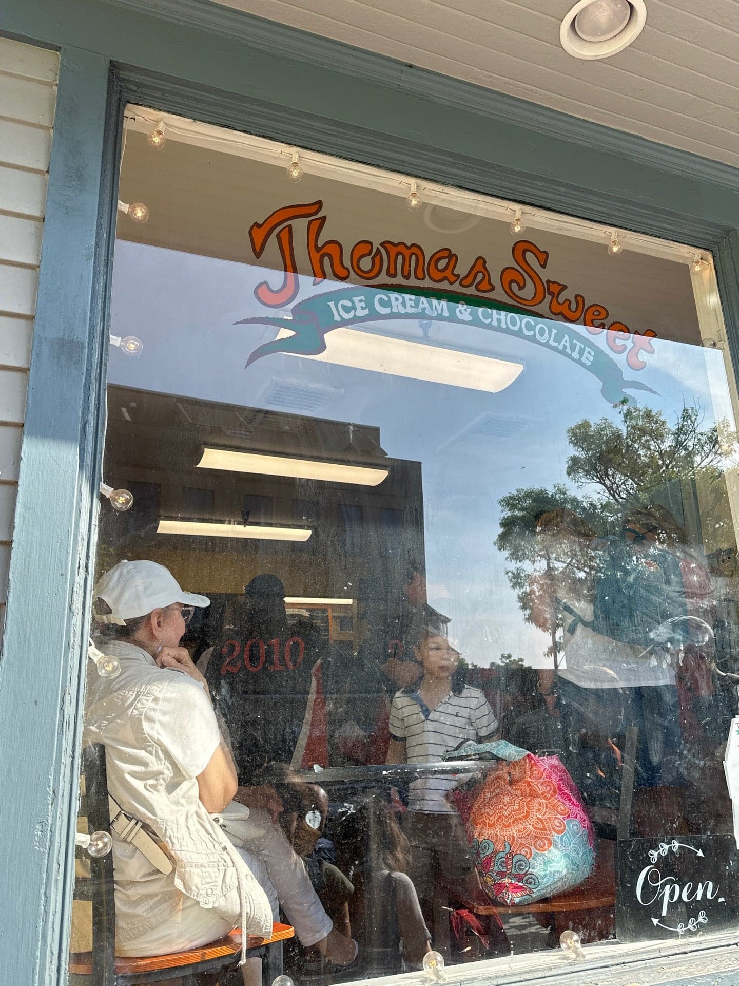 b7bb2f7b-2098-4966-8940-8d2c1e699df7