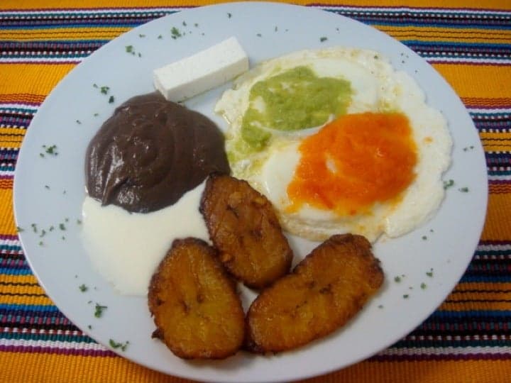 94f002e1-93f4-4081-81d9-616dad1b8ccc