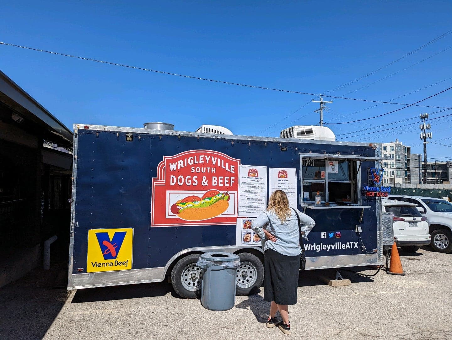 5e872758-d444-417b-88bb-7a3c4be1a716