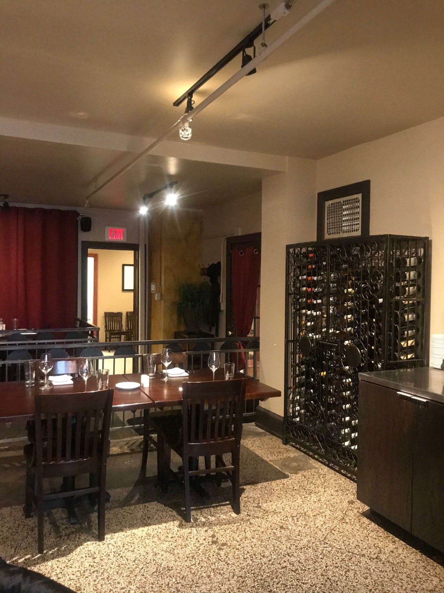 96d27ef5-90c0-4089-82ab-7e2f61502381