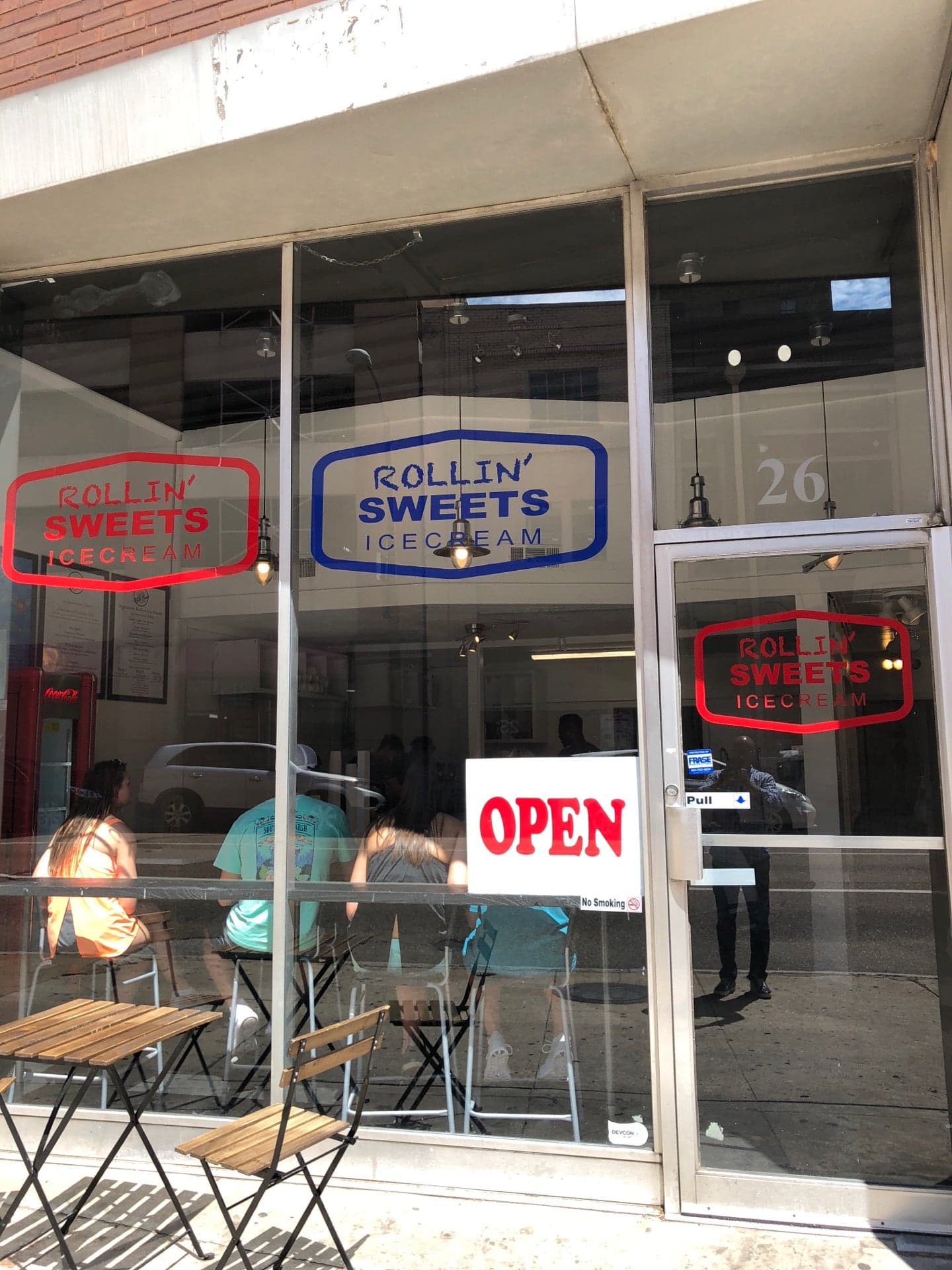 d9988e28-1c0c-4ef6-92b5-25bd9ead6a5a