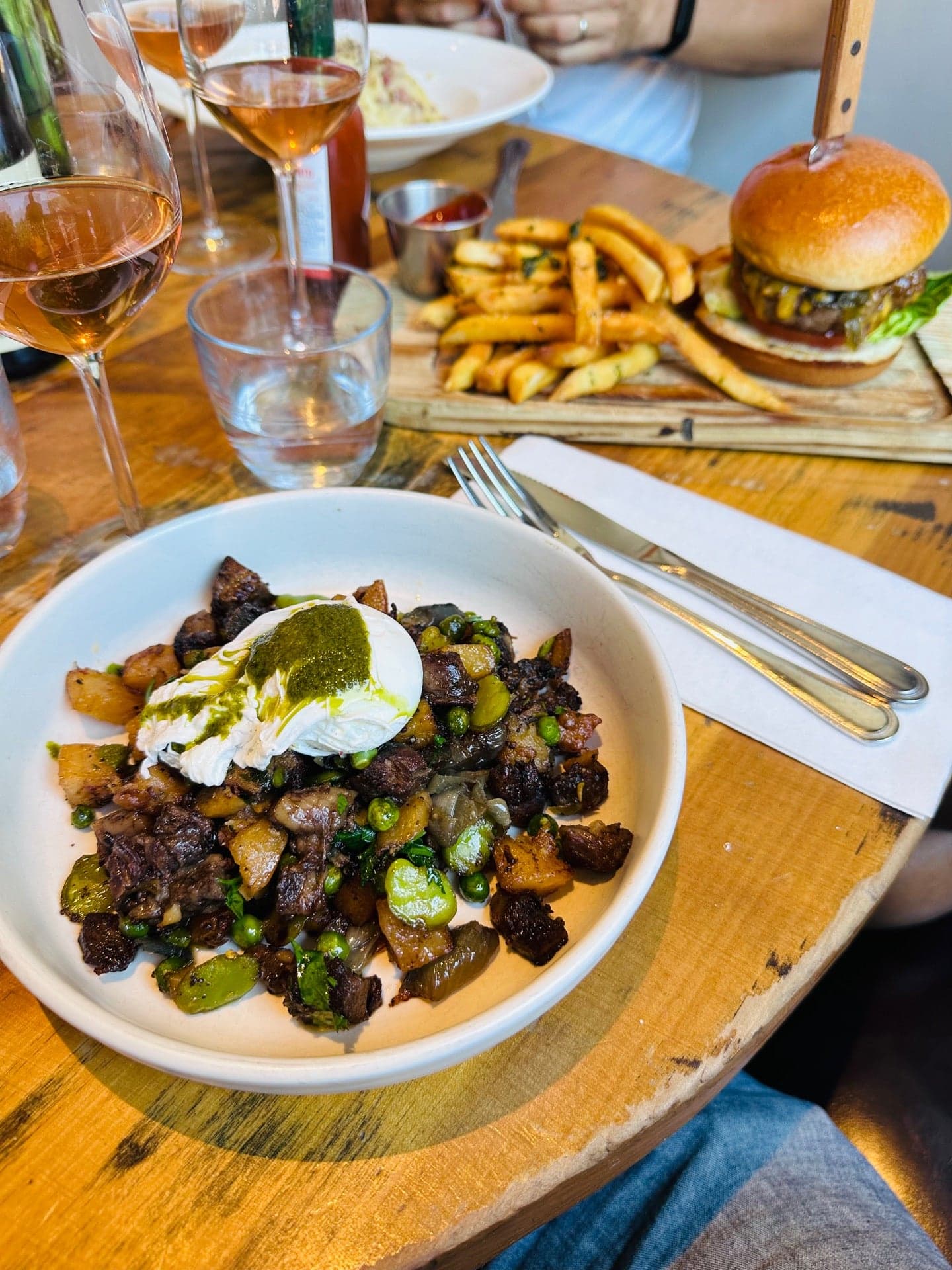 b067beea-ddb9-4337-af79-c833bb0e47ba