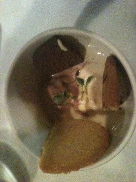 c938b470-8427-4a98-ad60-608d881928fd