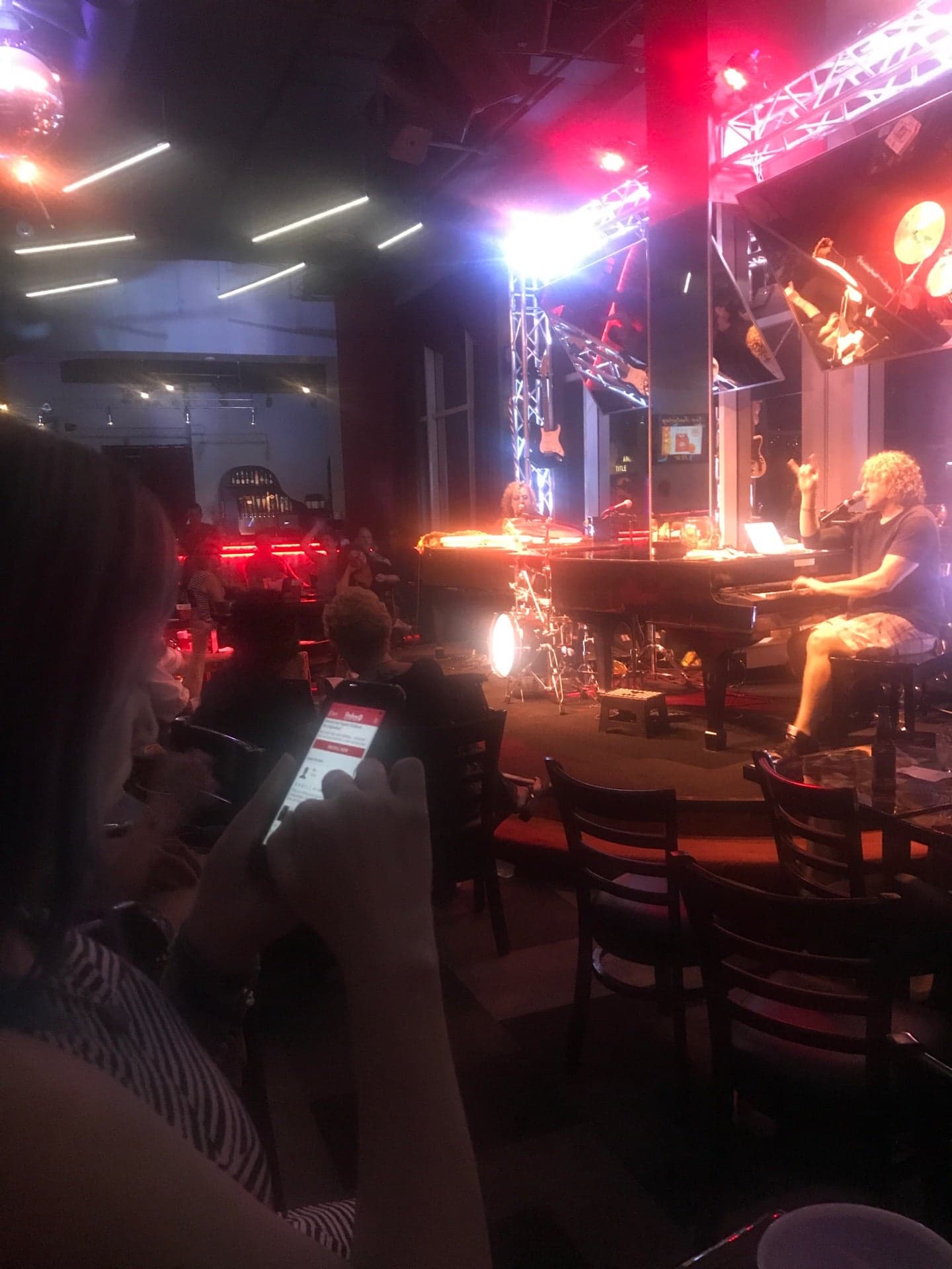 3b263f82-8d7c-489b-9976-ec8d4d80512e