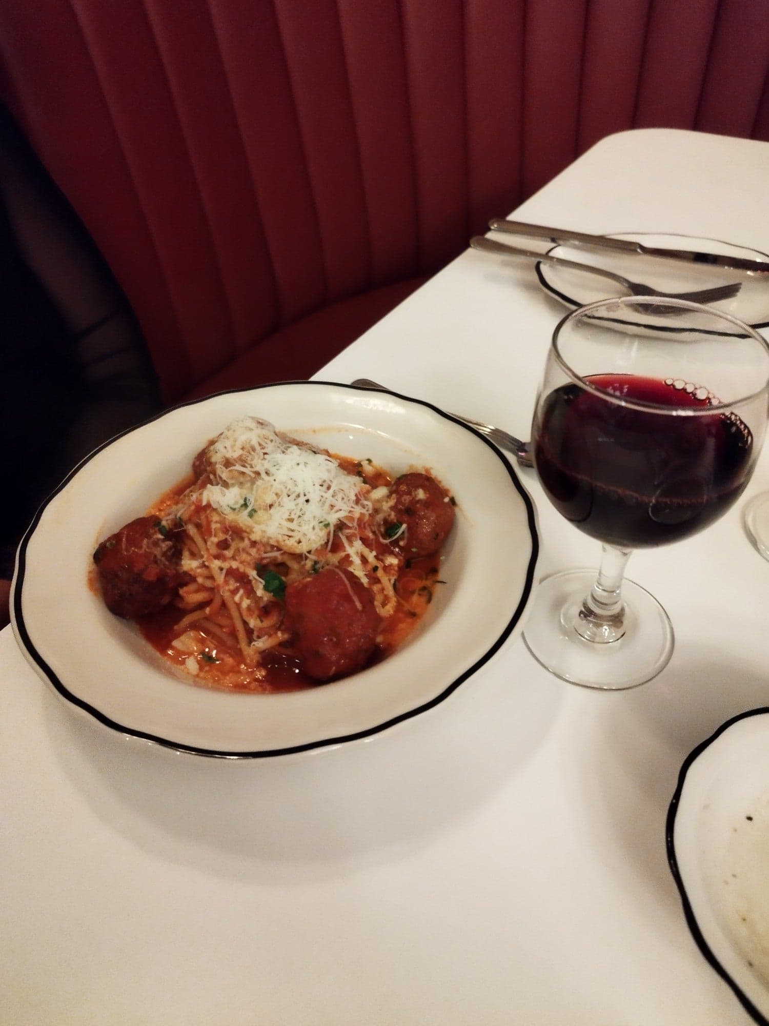 37a22d3e-b3d0-42c4-b544-0a2c5a274774