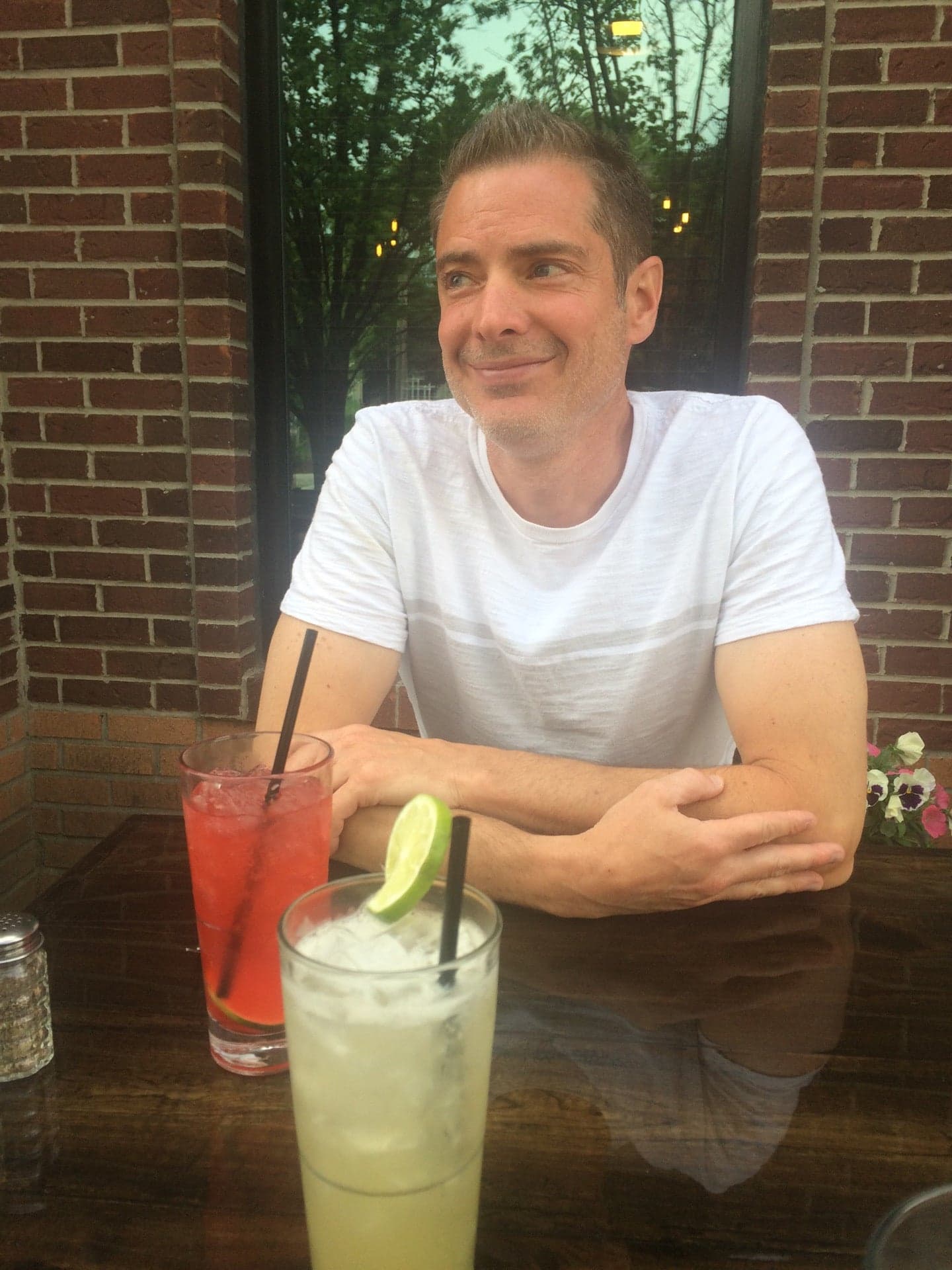 a9a1d929-2b8e-4b31-8a6d-8ce928209f3f