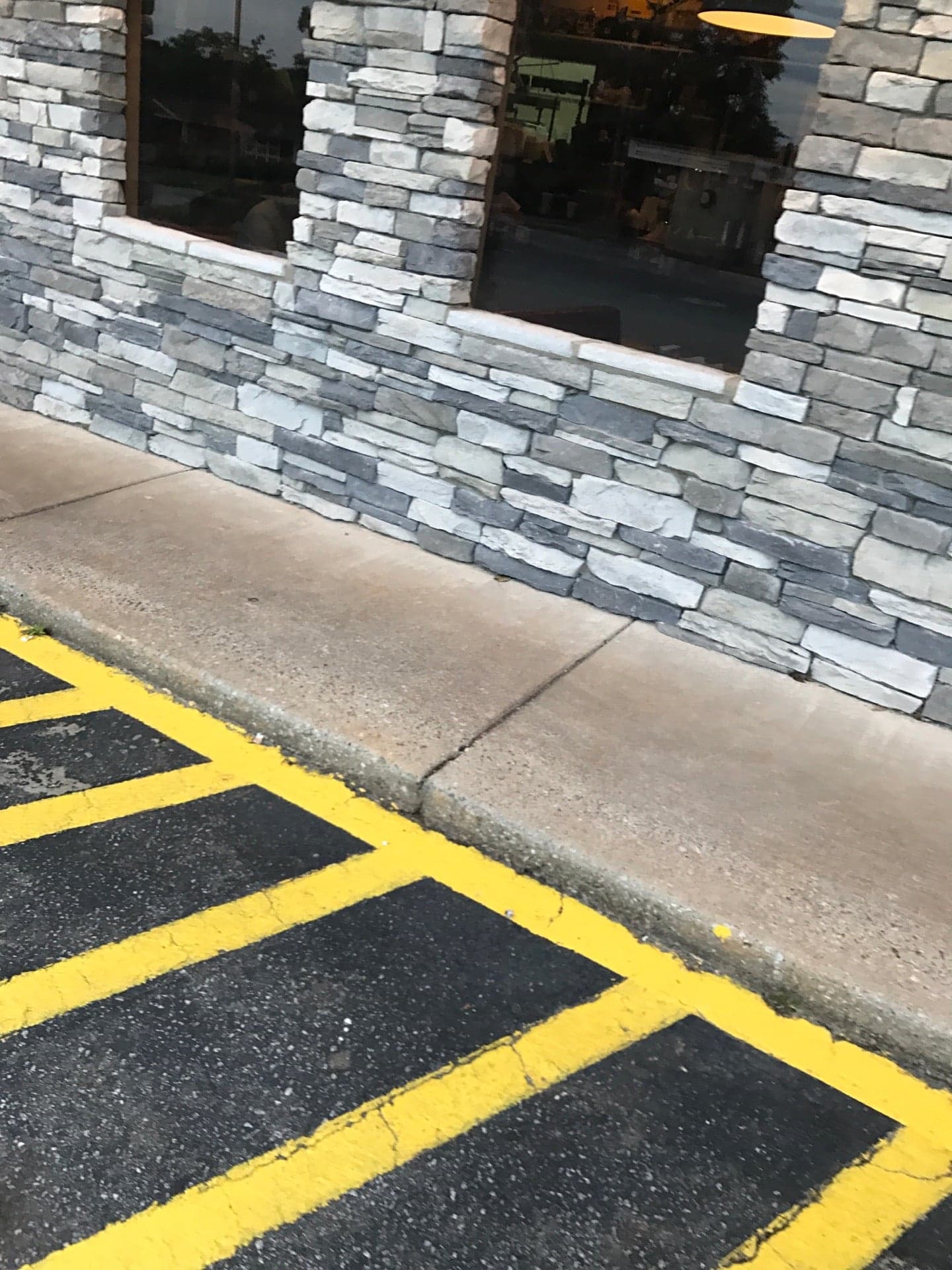 b3dd52b9-e294-4c23-a7b6-8718c187401a