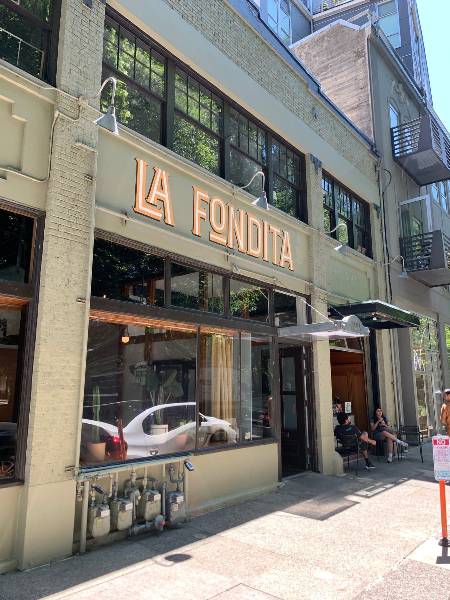 81a8ab1f-eb95-4d3e-a80a-0992731244b9