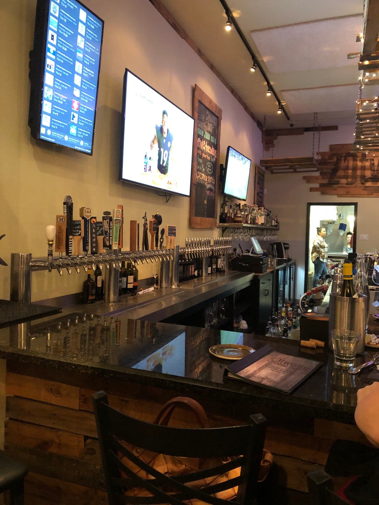 0f93768c-16c3-4a42-8190-e62d78a3cae3