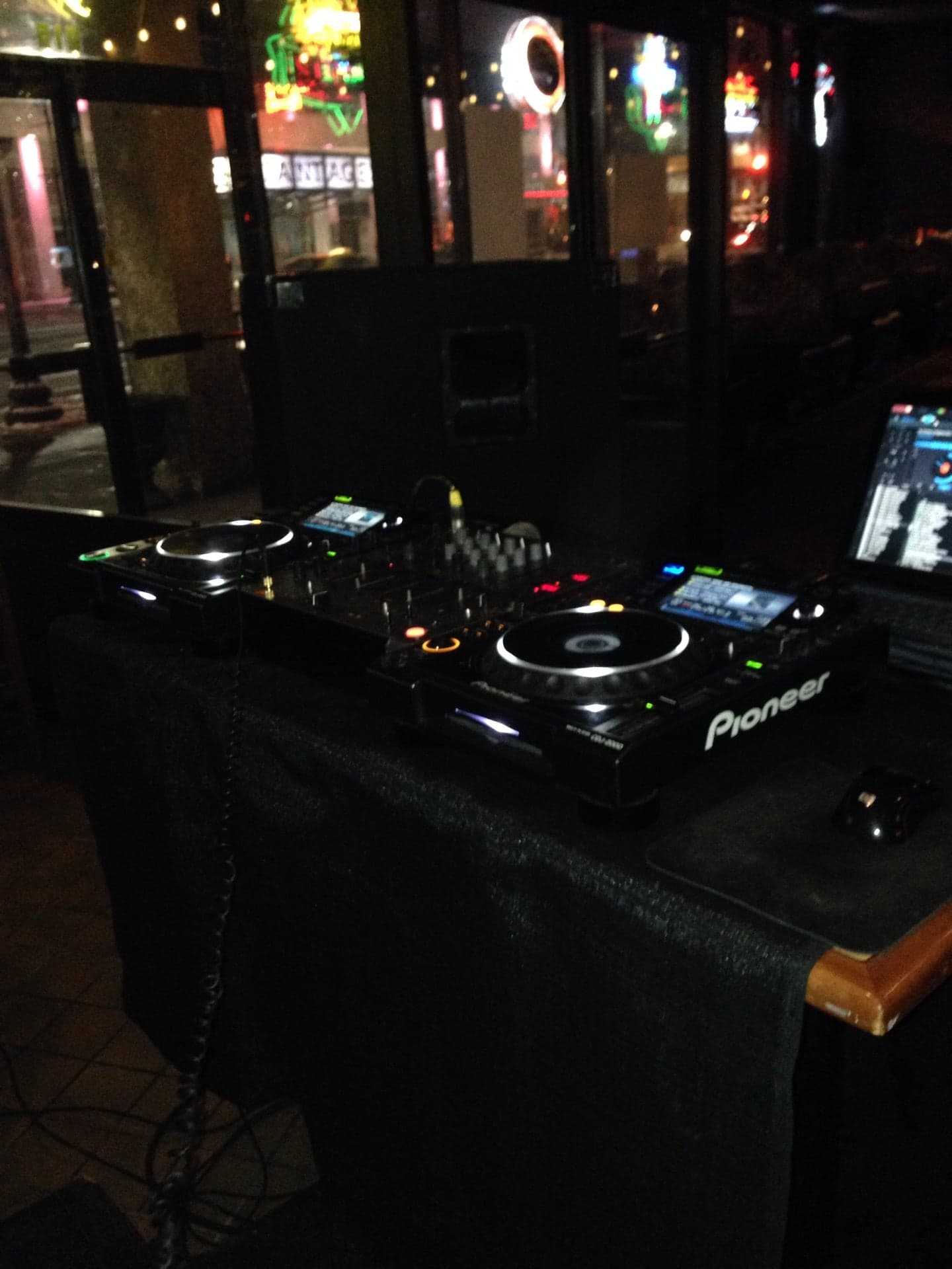 9efaab14-eb37-4d4c-951d-d4ea2b52c63c