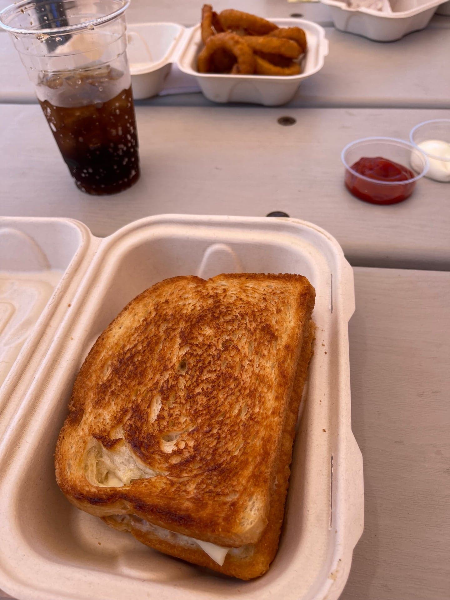 ea5cc6c0-d1cd-4cfc-a872-0361ab9f8f71