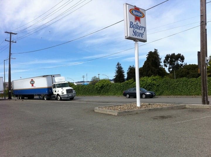 d8d83386-93c9-4aad-b5b3-df4b49dac86f