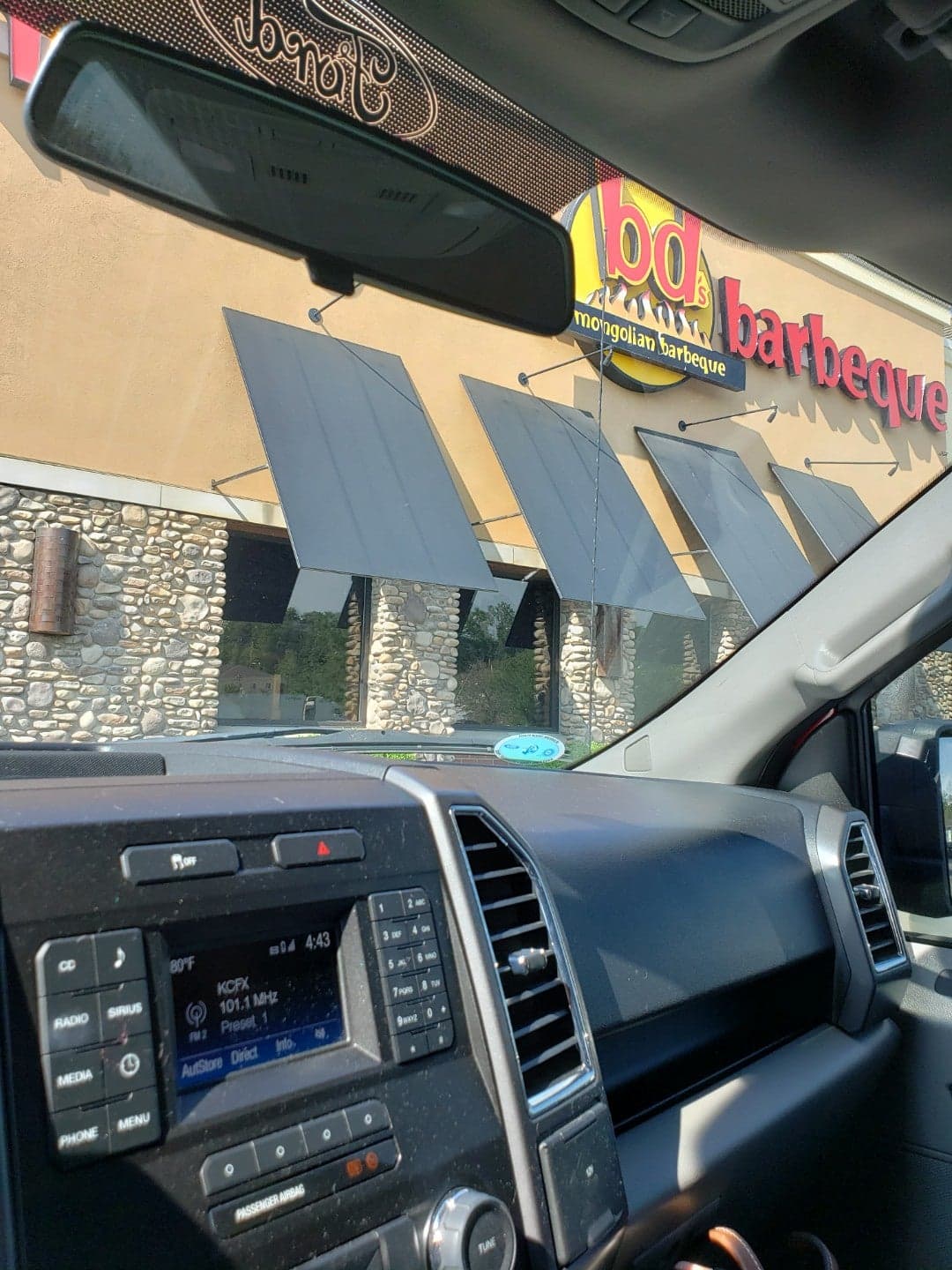 b52daf7b-2869-4bb8-94f8-4b6a58348bf3