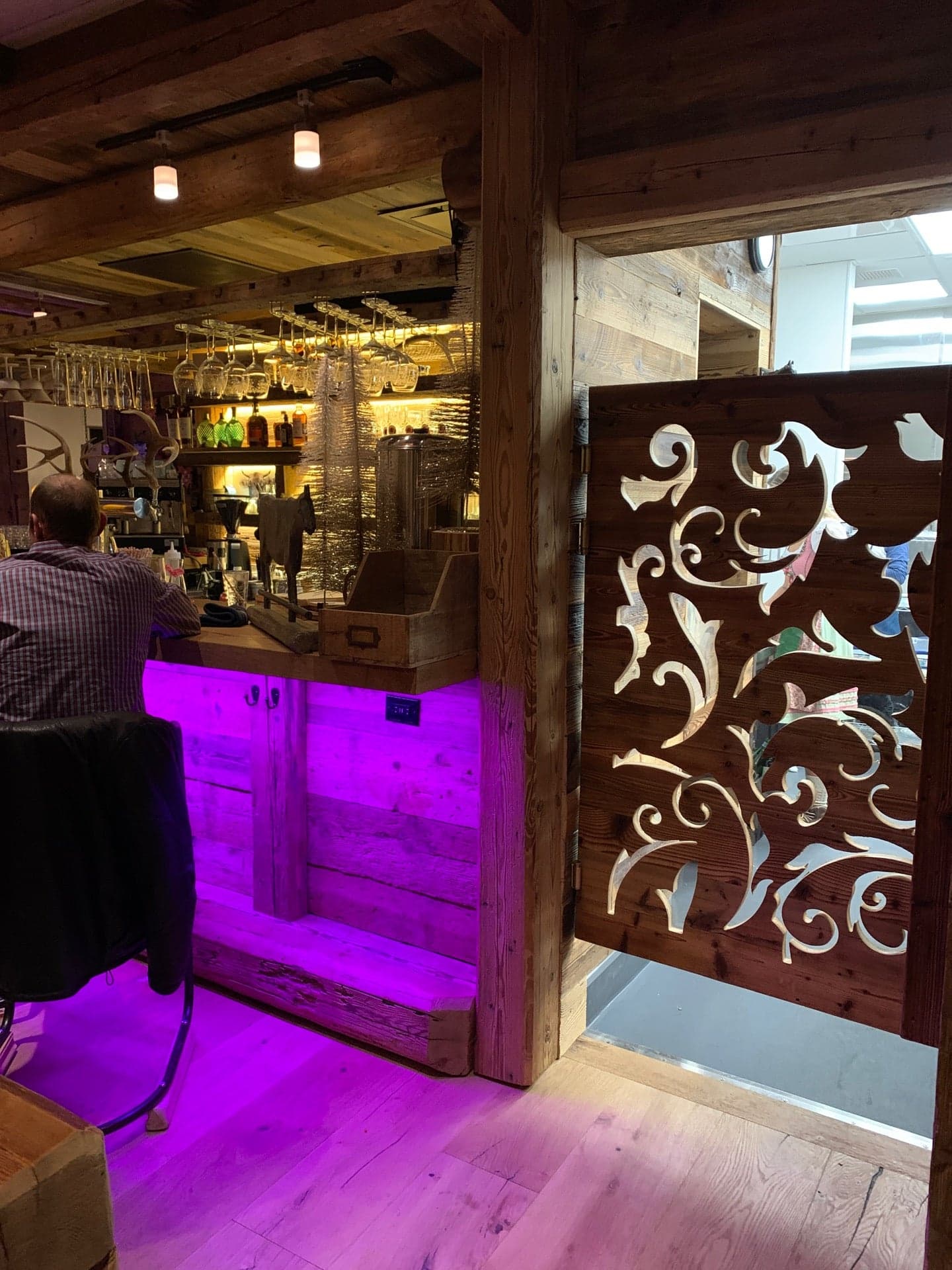 94d05ade-c1d5-4d2e-ad26-daf5f9dd509a