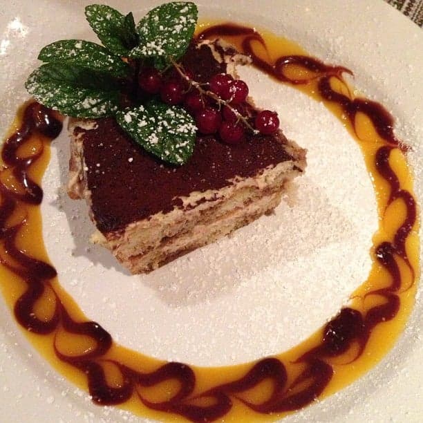 54979daf-dcc1-48a3-be64-6263d8445251