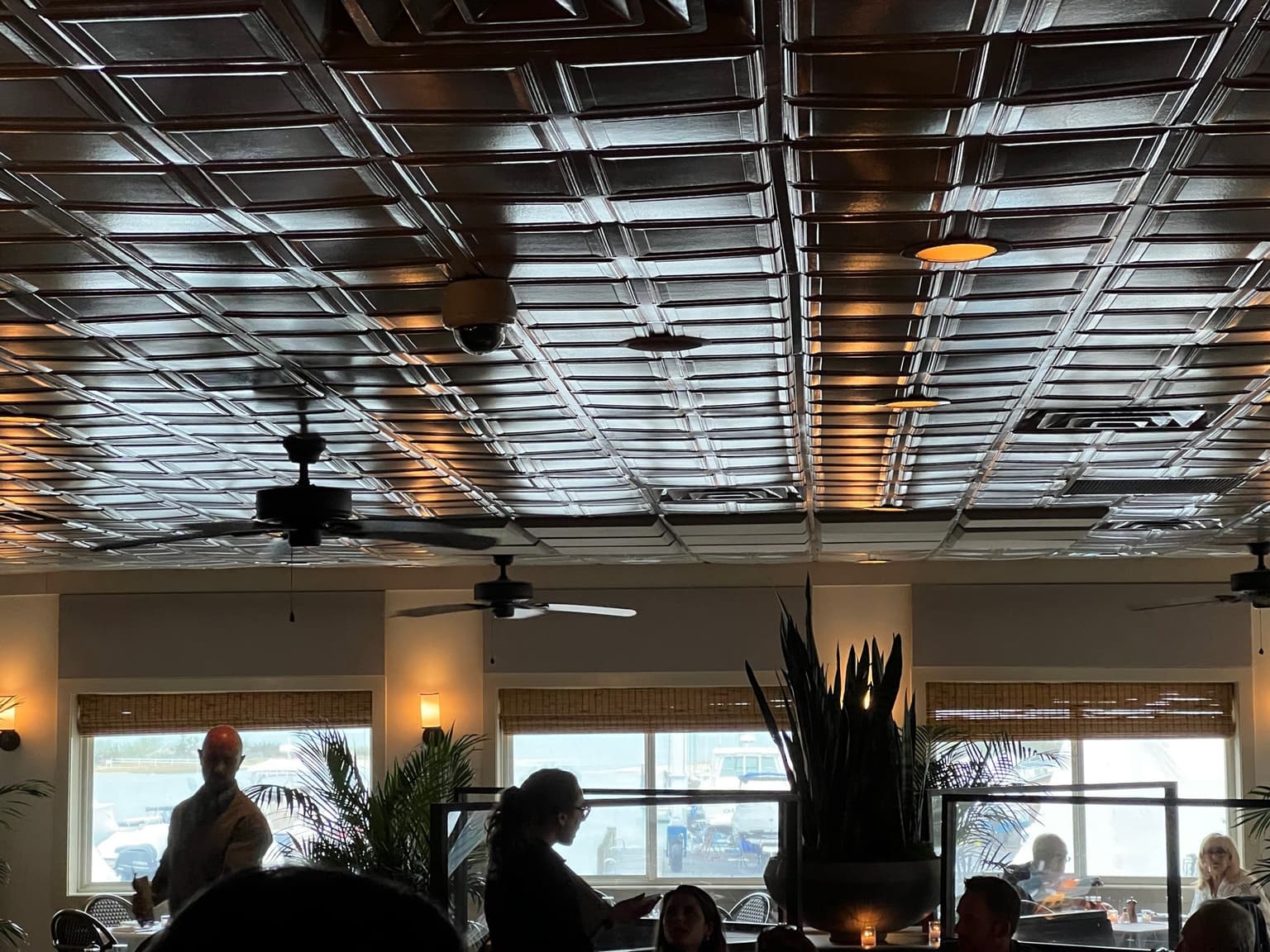 b8b9bb03-18bb-42b7-8a47-4b5230e351e5