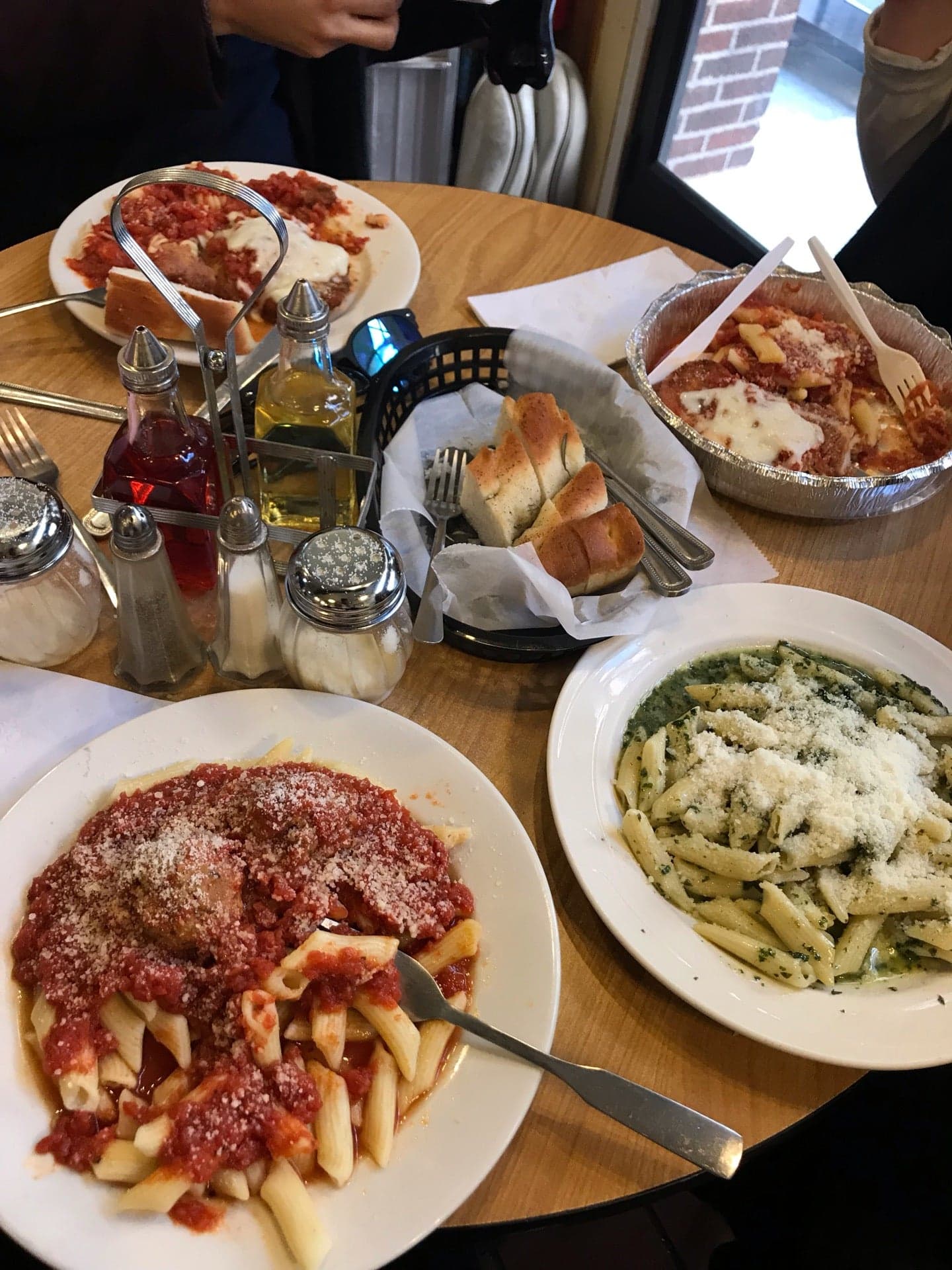 81cad194-dd1d-4804-b594-b021d2b6603a