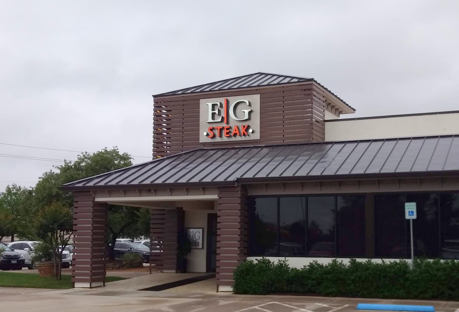 bda947d0-85cc-400d-a0e3-c10a7f21d812