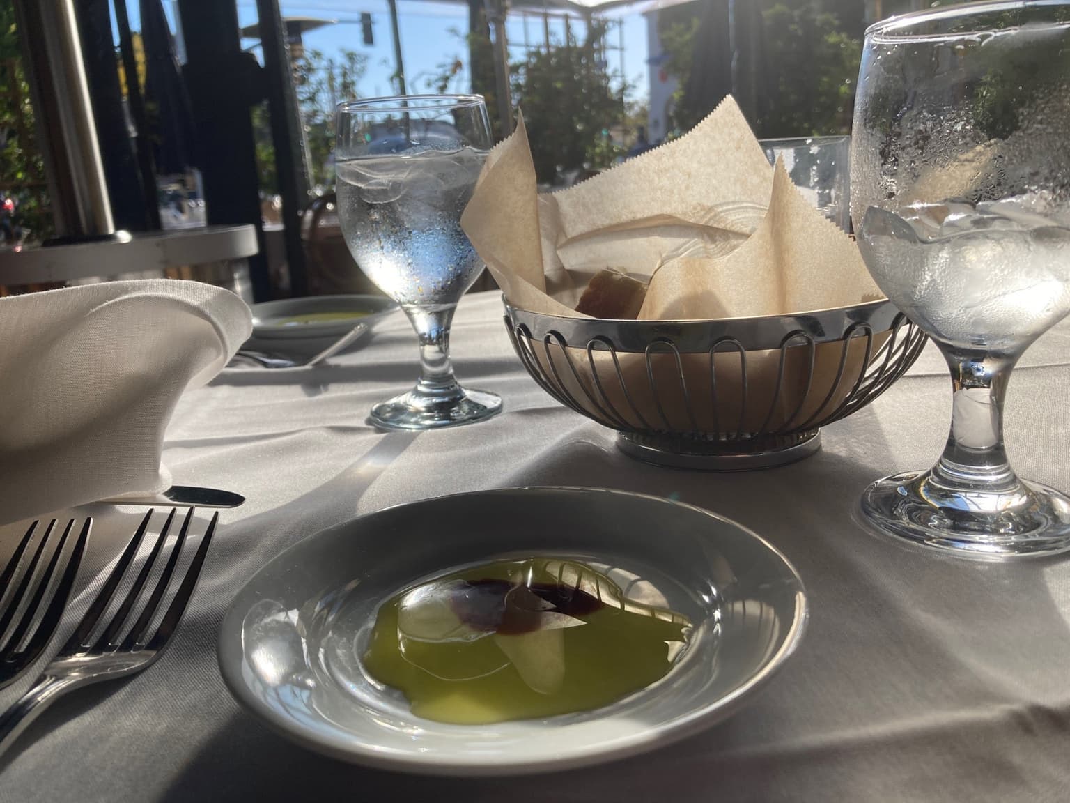 af6838a9-edbd-4b93-9115-93de9c5fb708