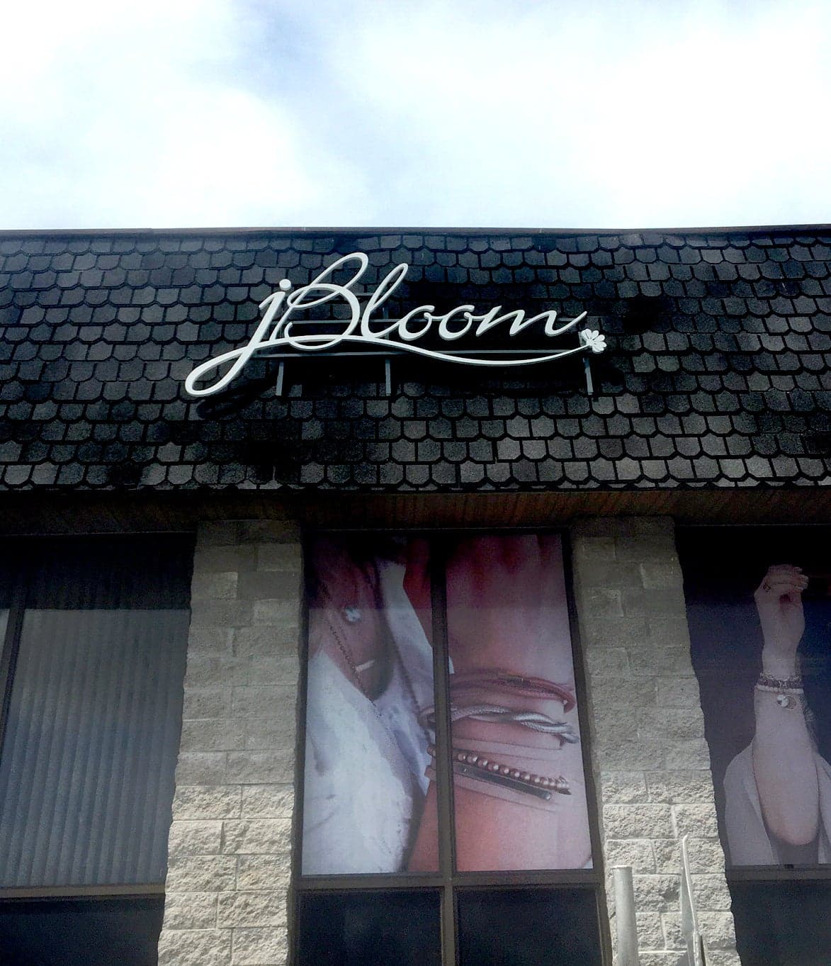 5710c49c-e2d2-46db-b1ea-76d6f1866f1b