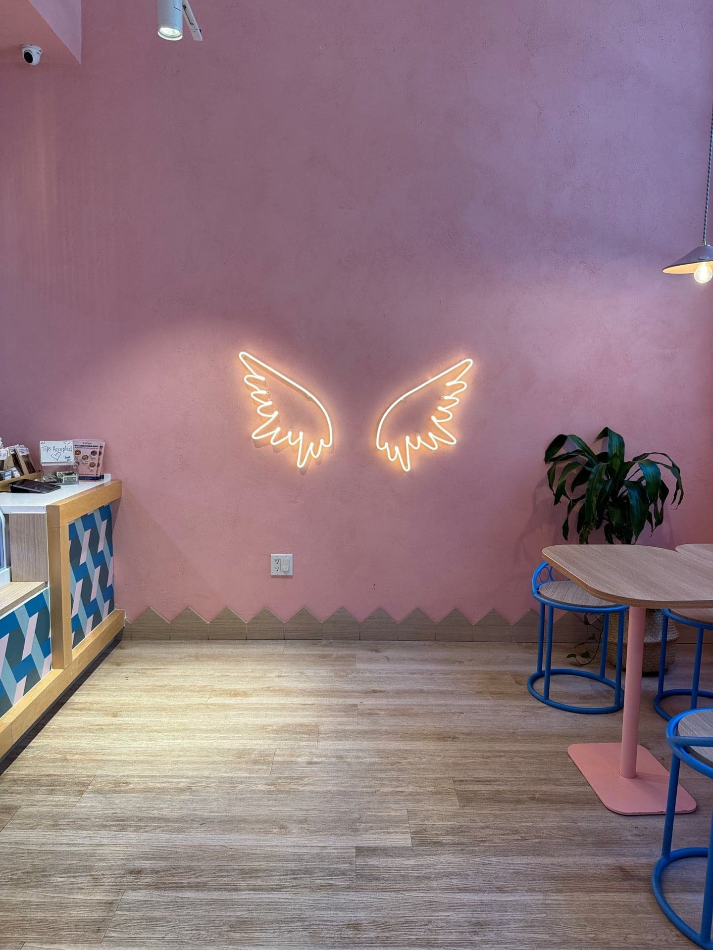 c055e3ac-aa7c-446d-876c-1649ad6f3693