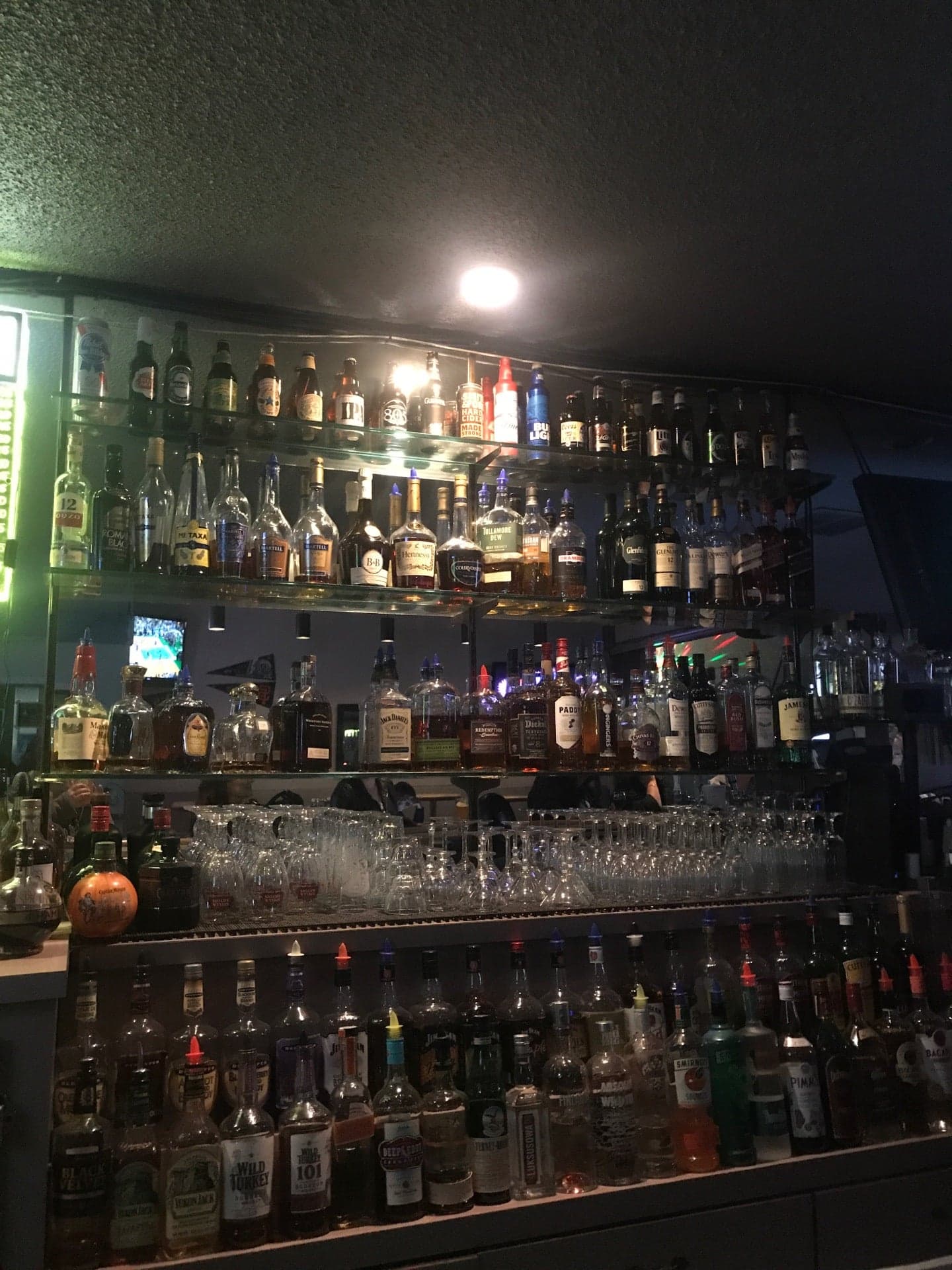 8b154d2e-4244-4830-8a57-5aa0c565e4b3