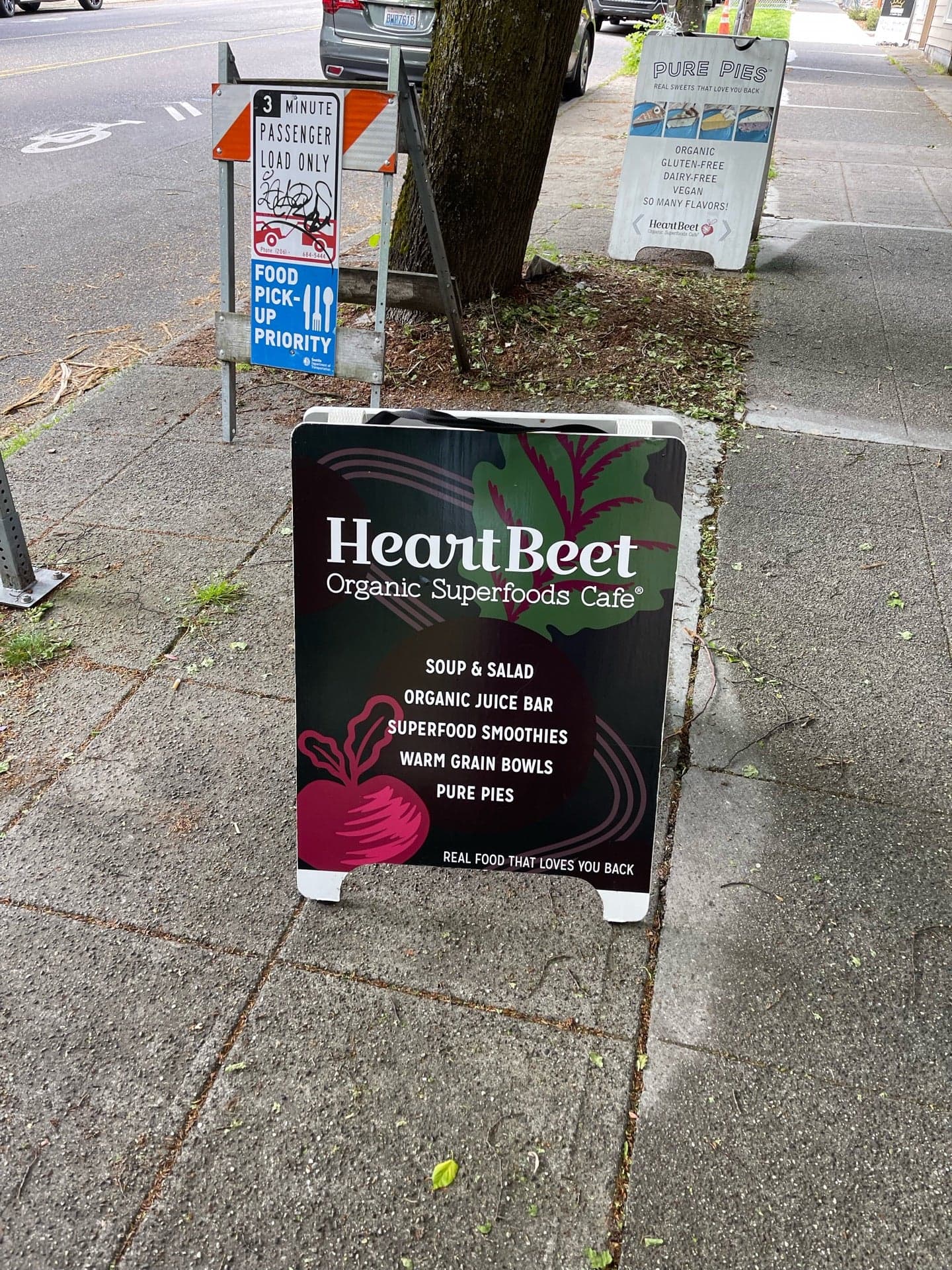 800b2b94-4183-48c8-91c5-41f0551f2518