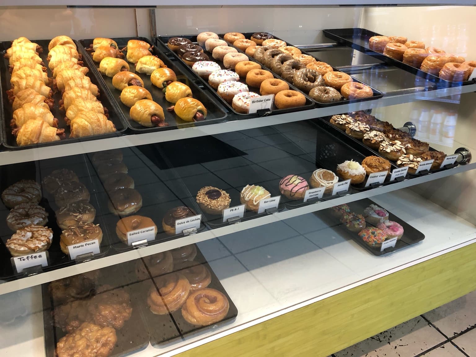 1fc5b04a-2633-4a74-81bf-3ea75ade3371