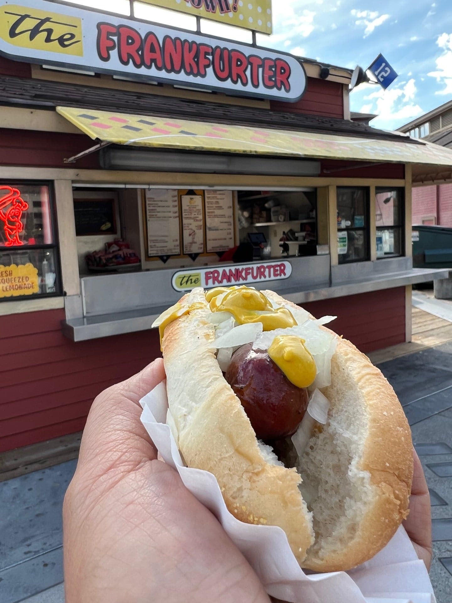 8fa9d76d-835f-4b25-b31a-ff5f082eaee7