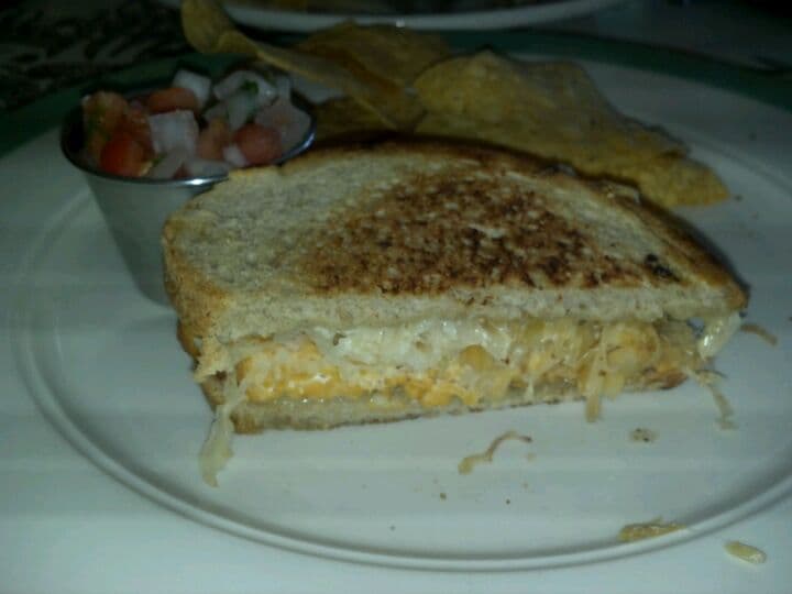 d05e19bb-2574-4c8c-bd1b-e412a6487476