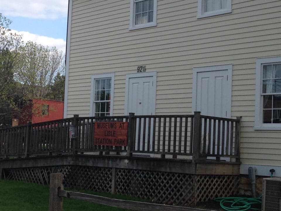 84d0ba8d-c3c0-4503-8b10-e0c6ded0df31